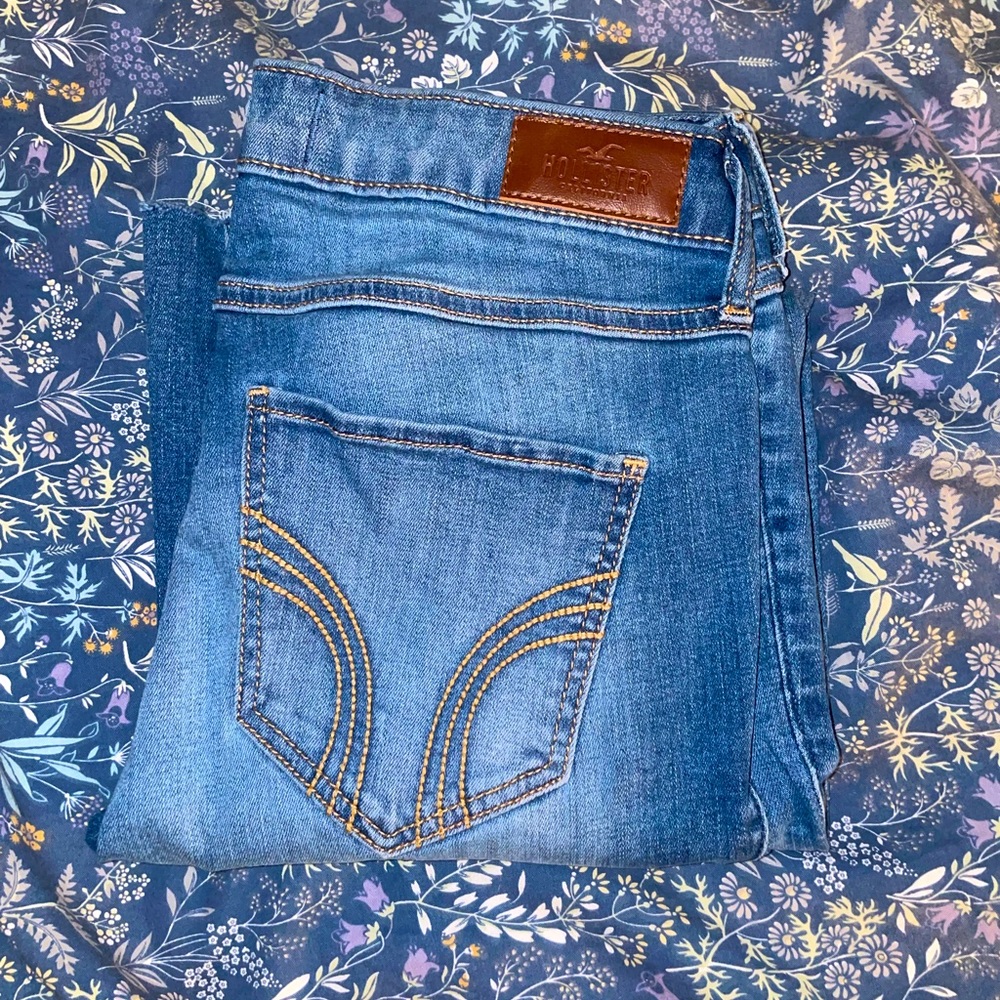 hollister jeans